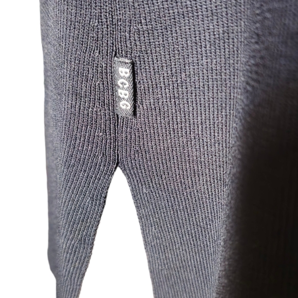 BCBGMaxAzria Two Piece Bodycon Dress with Cardigan  size Mediun - Picture 7 of 9